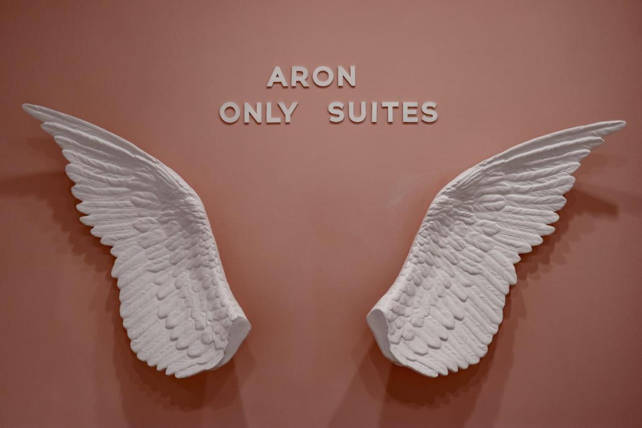 Aron Only Suites Bed And Breakfast Pescara Exteriér fotografie